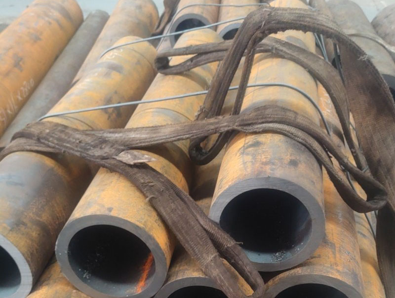 镇坪15CrMoG无缝钢管切割